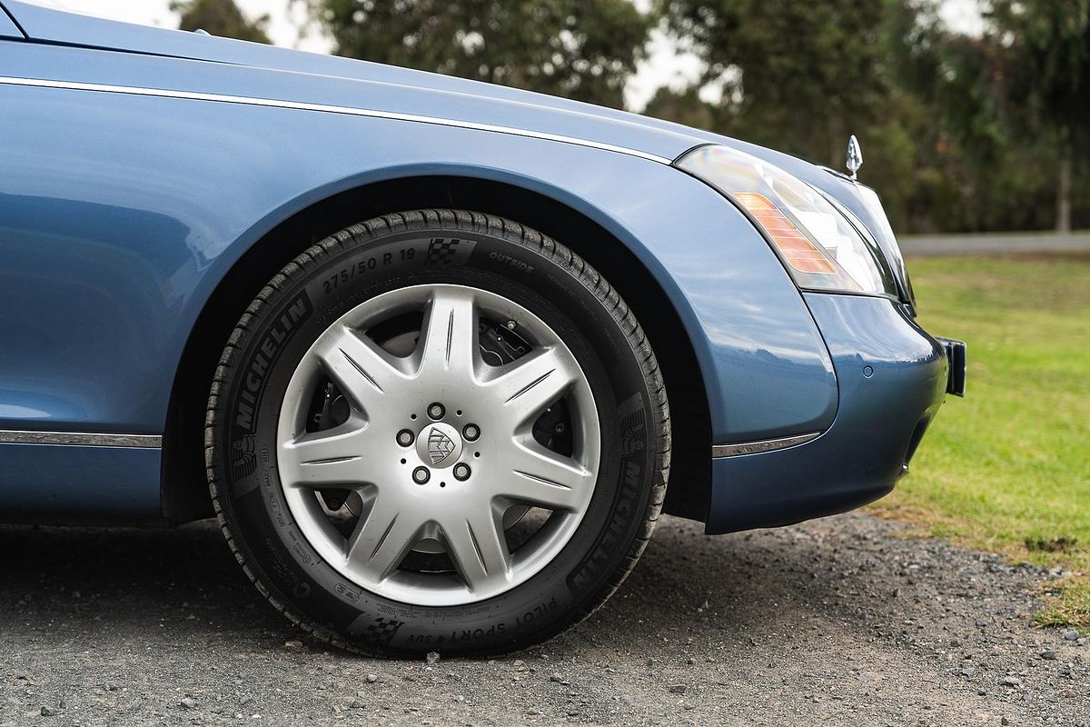 2004 Maybach 57 240