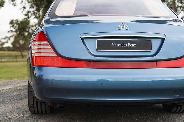 2004 Maybach 57 240