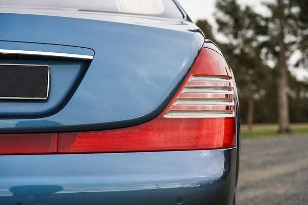 2004 Maybach 57 240