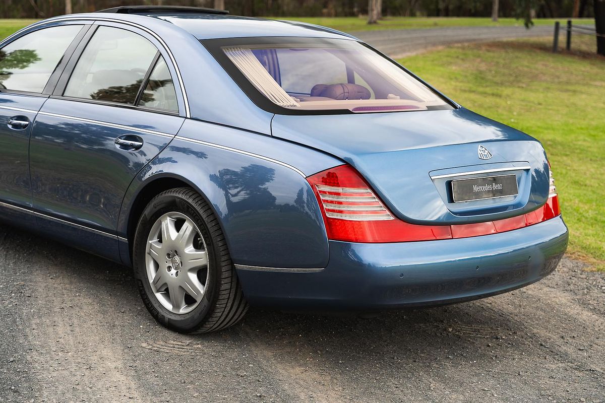 2004 Maybach 57 240