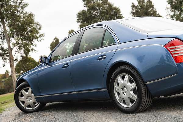 2004 Maybach 57 240