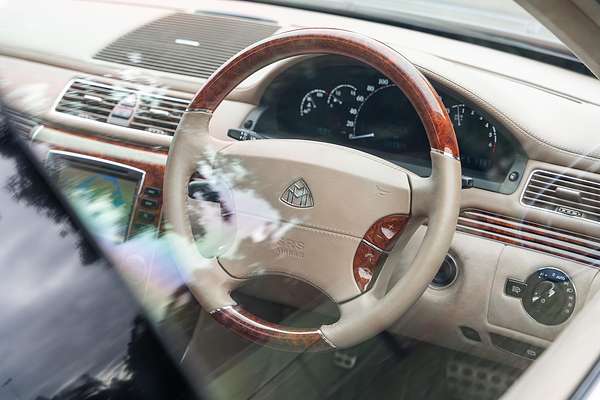 2004 Maybach 57 240