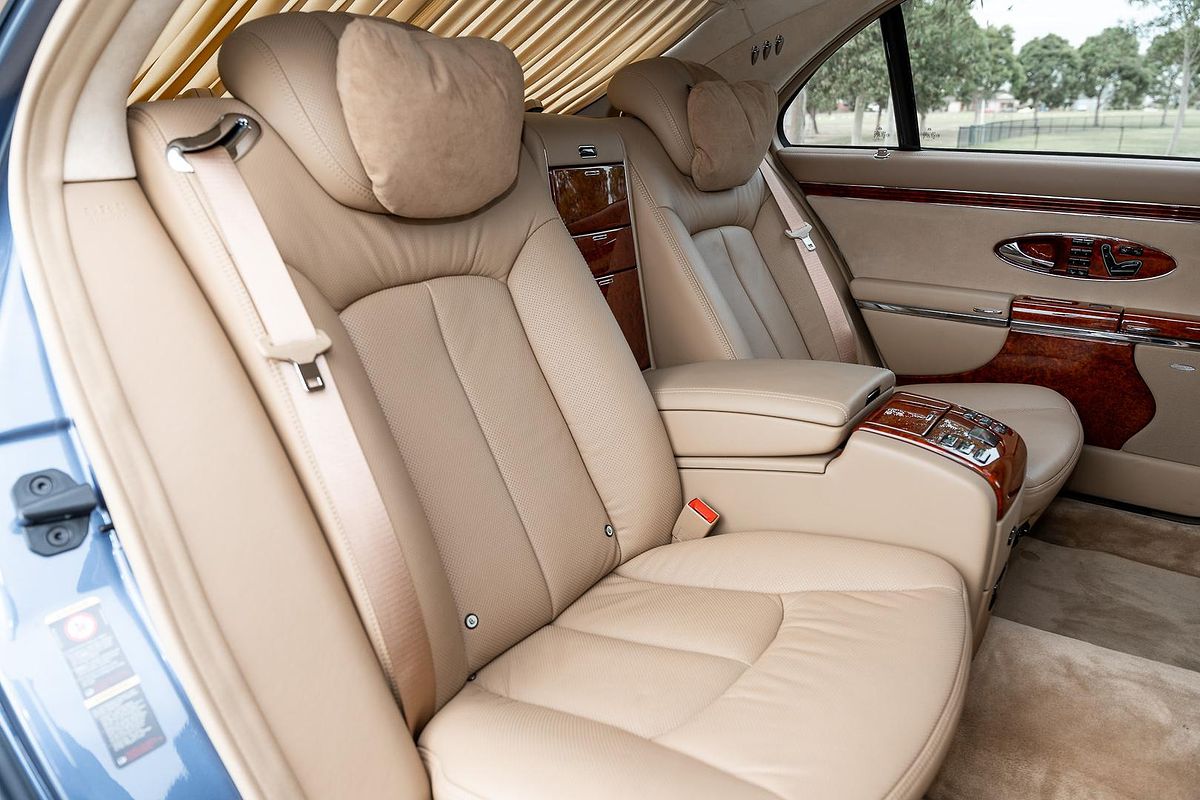 2004 Maybach 57 240