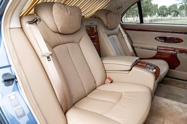 2004 Maybach 57 240