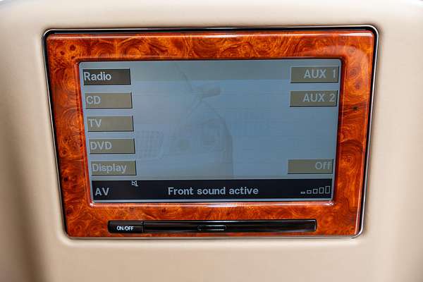 2004 Maybach 57 240