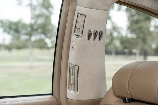 2004 Maybach 57 240
