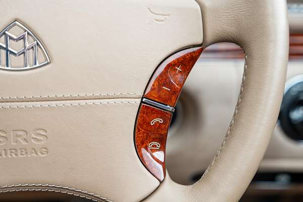 2004 Maybach 57 240