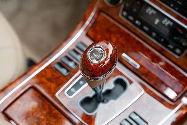 2004 Maybach 57 240