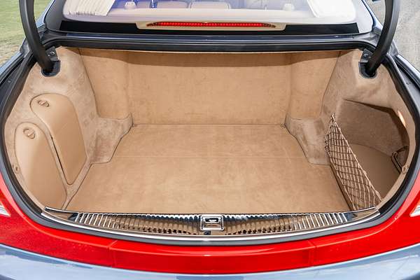 2004 Maybach 57 240