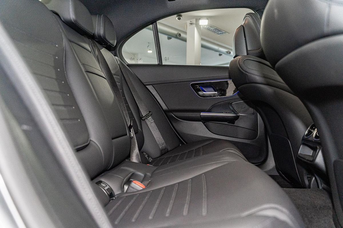 2024 Mercedes-Benz C-Class C300 W206