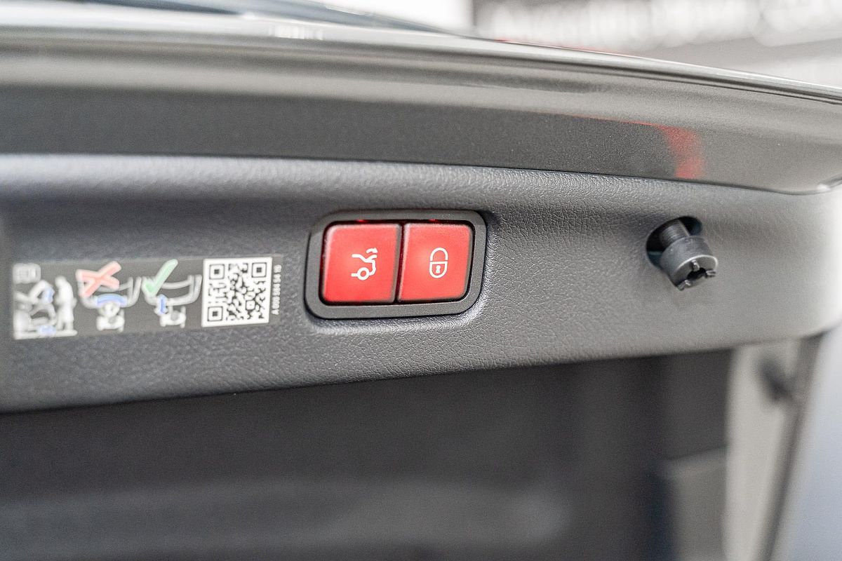 2024 Mercedes-Benz C-Class C300 W206