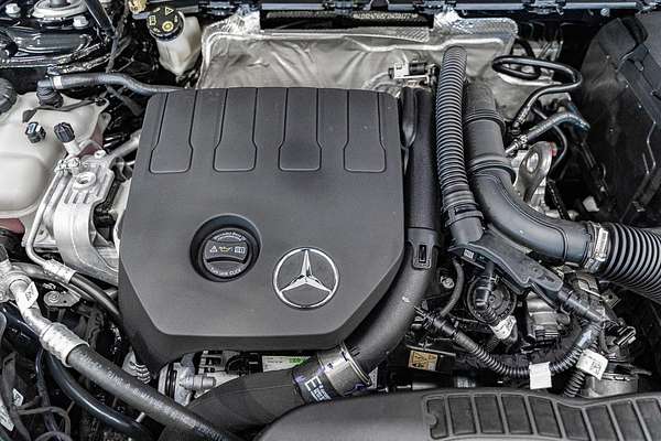2024 Mercedes-Benz GLB-Class GLB200 X247