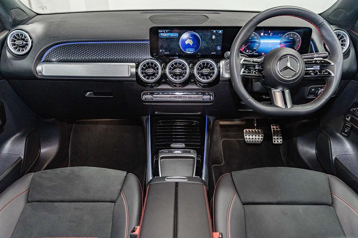 2024 Mercedes-Benz GLB-Class GLB200 X247