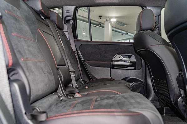 2024 Mercedes-Benz GLB-Class GLB200 X247