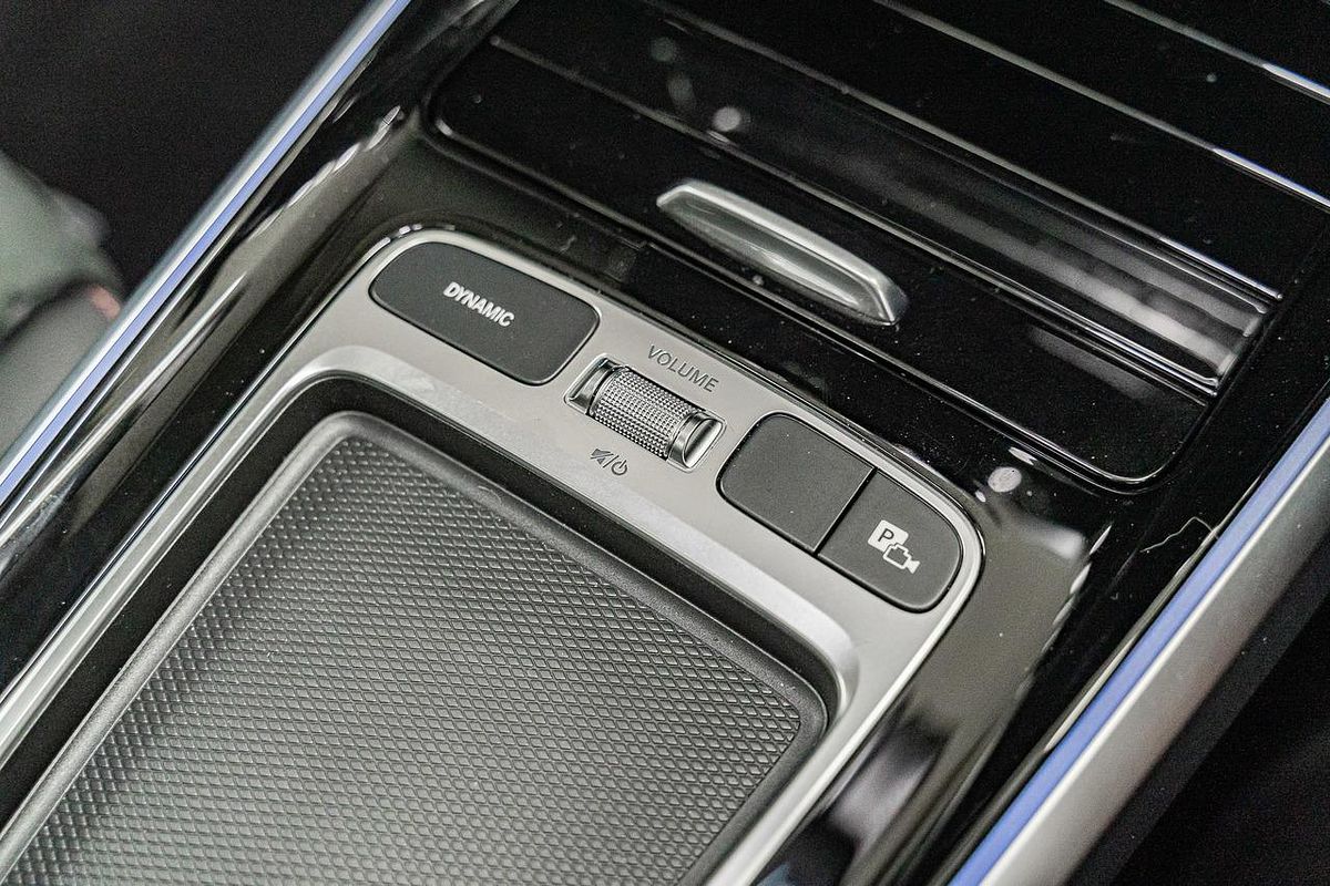 2024 Mercedes-Benz GLB-Class GLB200 X247