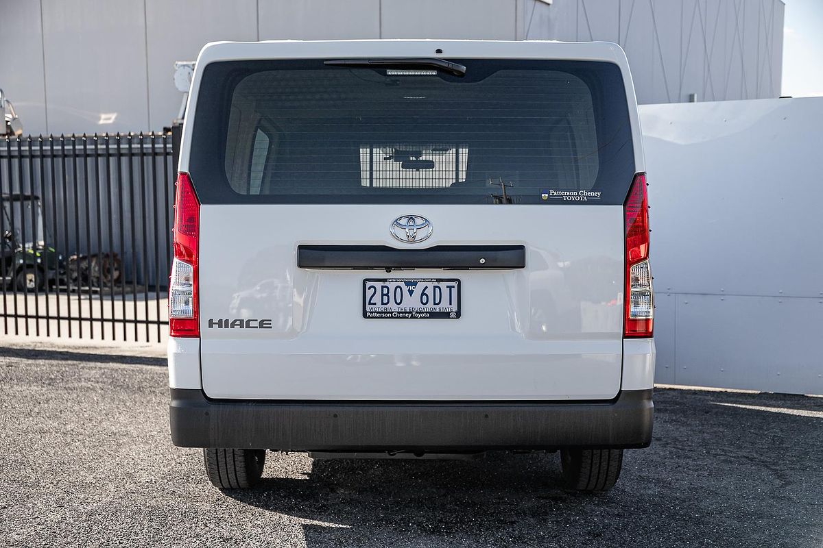 2025 Toyota Hiace GDH300R LWB