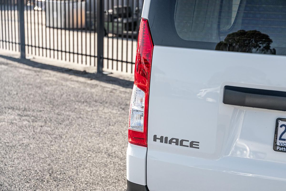 2025 Toyota Hiace GDH300R LWB