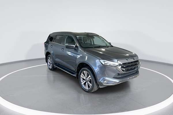 2023 Isuzu MU-X LS-T
