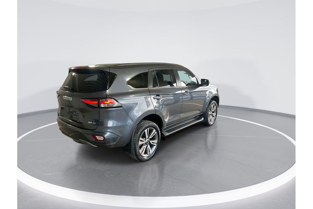 2023 Isuzu MU-X LS-T