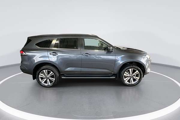 2023 Isuzu MU-X LS-T