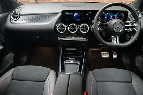 2024 Mercedes-Benz GLA-Class GLA200 H247