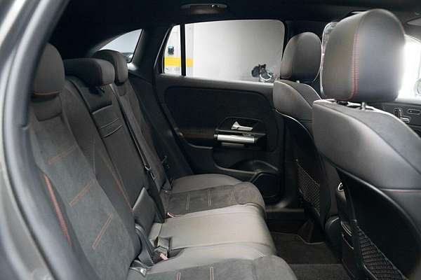 2024 Mercedes-Benz GLA-Class GLA200 H247