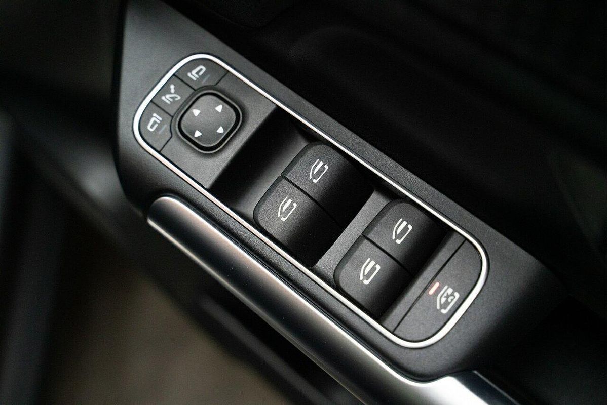2024 Mercedes-Benz GLA-Class GLA200 H247
