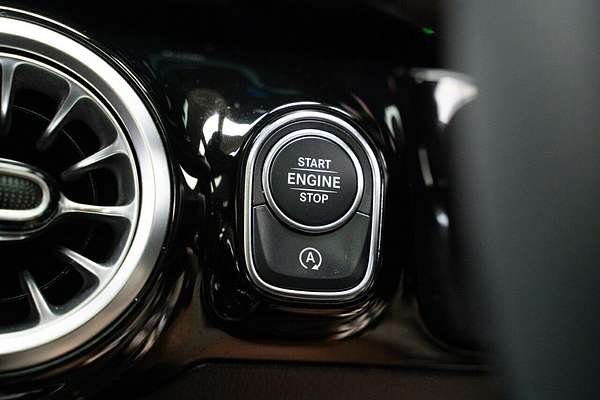 2024 Mercedes-Benz GLA-Class GLA200 H247