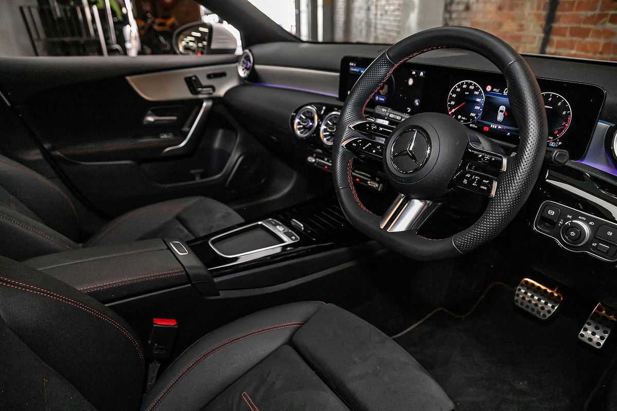 2024 Mercedes-Benz A-Class A200 W177