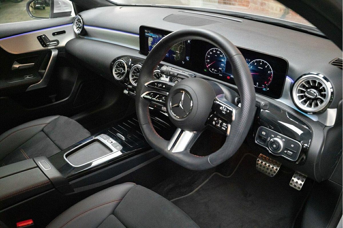 2024 Mercedes-Benz A-Class A200 W177