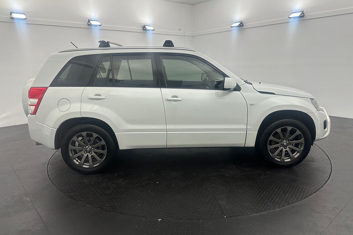2016 Suzuki Grand Vitara Sport JB