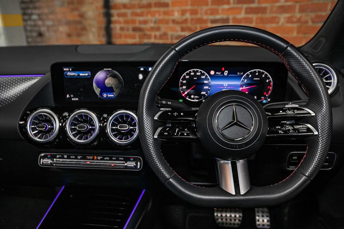 2024 Mercedes-Benz GLA-Class GLA200 H247