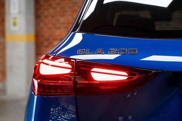 2024 Mercedes-Benz GLA-Class GLA200 H247