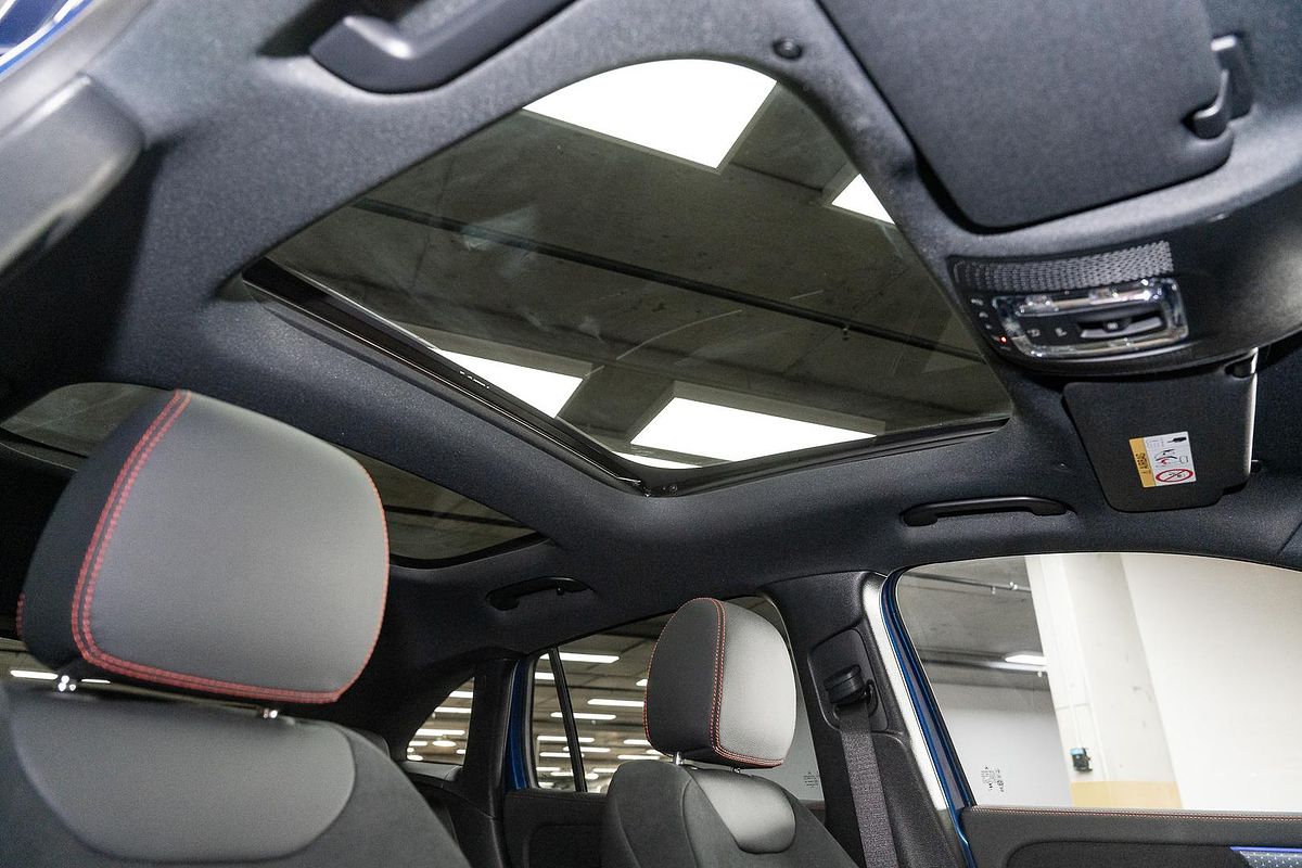 2024 Mercedes-Benz GLA-Class GLA200 H247
