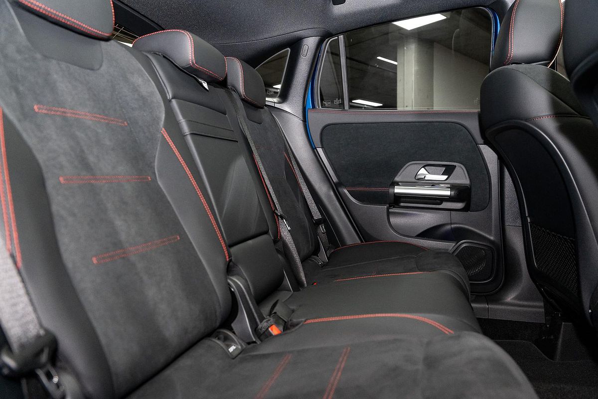 2024 Mercedes-Benz GLA-Class GLA200 H247