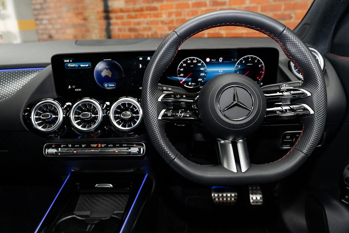 2024 Mercedes-Benz GLA-Class GLA200 H247