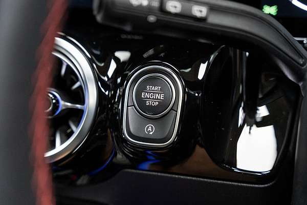 2024 Mercedes-Benz GLA-Class GLA200 H247