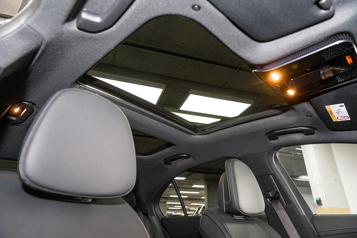 2024 Mercedes-Benz C-Class C200 W206