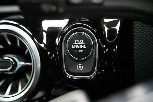 2024 Mercedes-Benz A-Class A200 W177