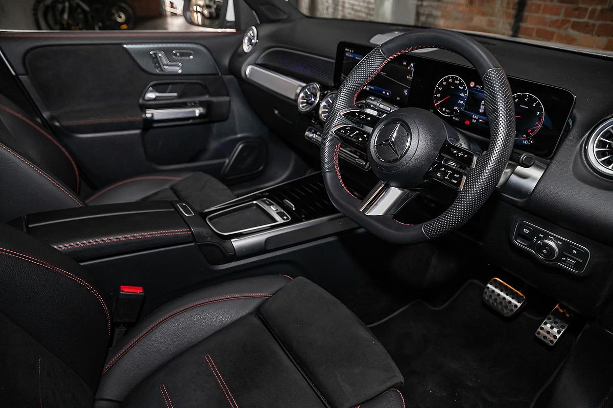 2024 Mercedes-Benz GLB-Class GLB200 X247