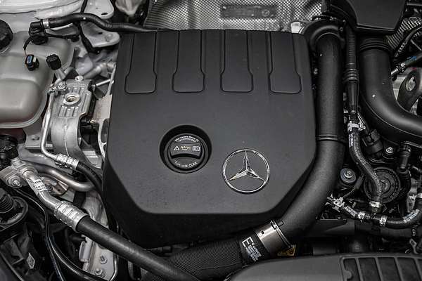 2024 Mercedes-Benz GLB-Class GLB200 X247
