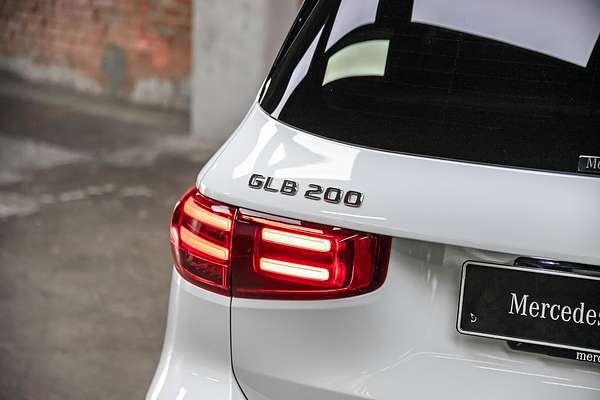 2024 Mercedes-Benz GLB-Class GLB200 X247