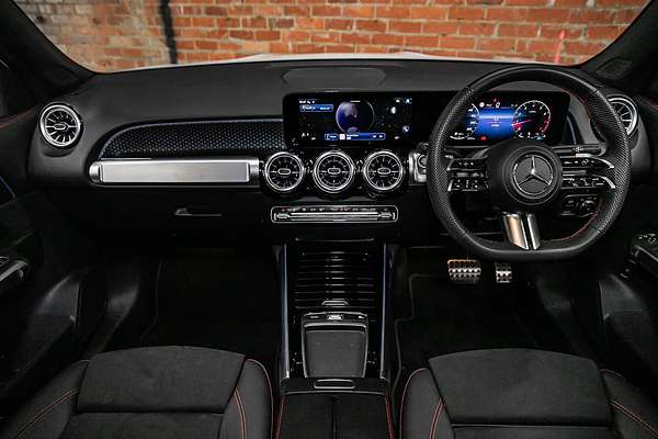 2024 Mercedes-Benz GLB-Class GLB200 X247