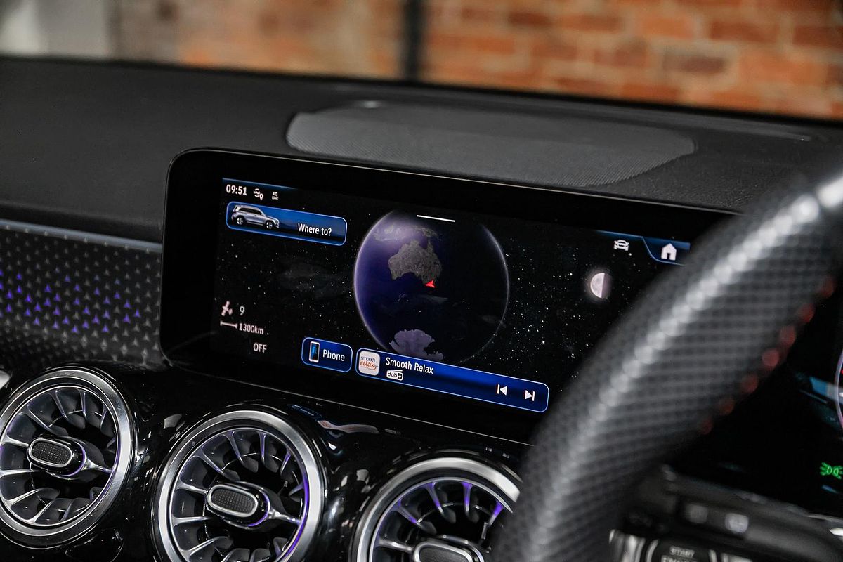 2024 Mercedes-Benz GLB-Class GLB200 X247
