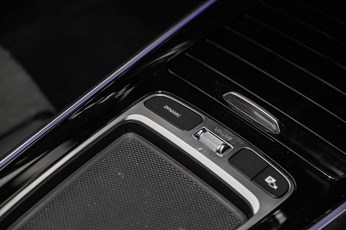 2024 Mercedes-Benz GLB-Class GLB200 X247