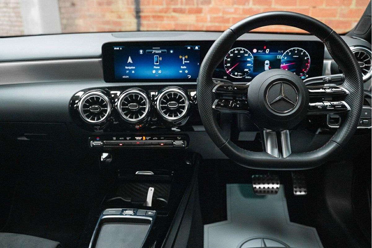 2024 Mercedes-Benz A-Class A200 W177