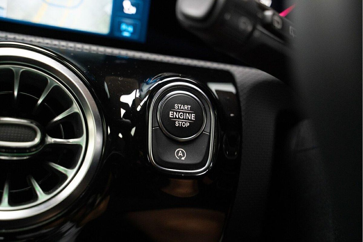 2024 Mercedes-Benz A-Class A200 W177