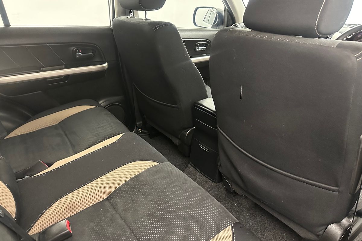2016 Suzuki Grand Vitara Sport JB