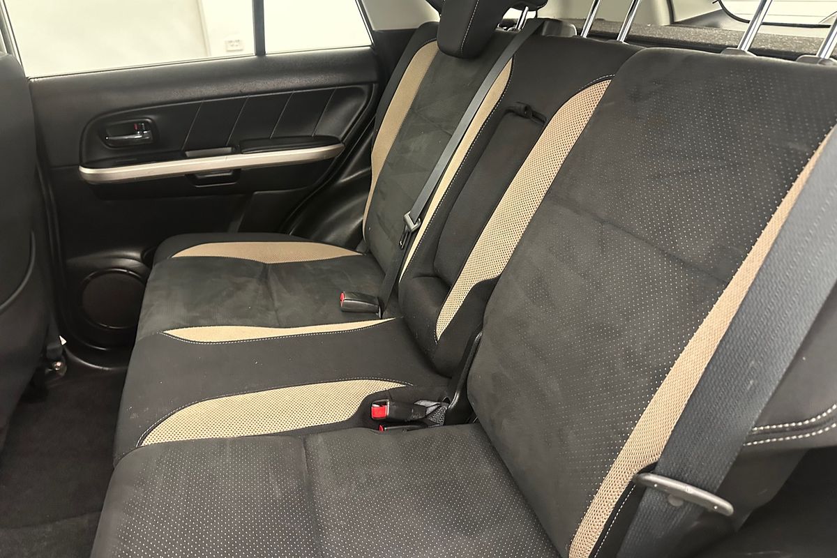 2016 Suzuki Grand Vitara Sport JB