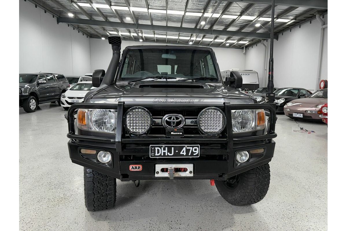 2012 Toyota Landcruiser GXL VDJ76R